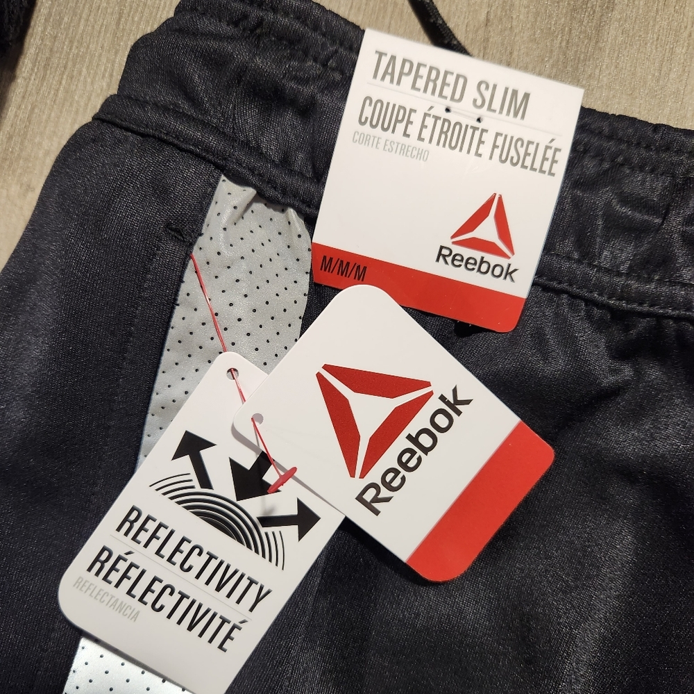 Mens Reebok Slim taper sweats NEWW